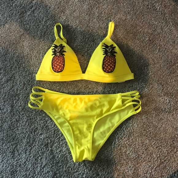 hollister pineapple bikini